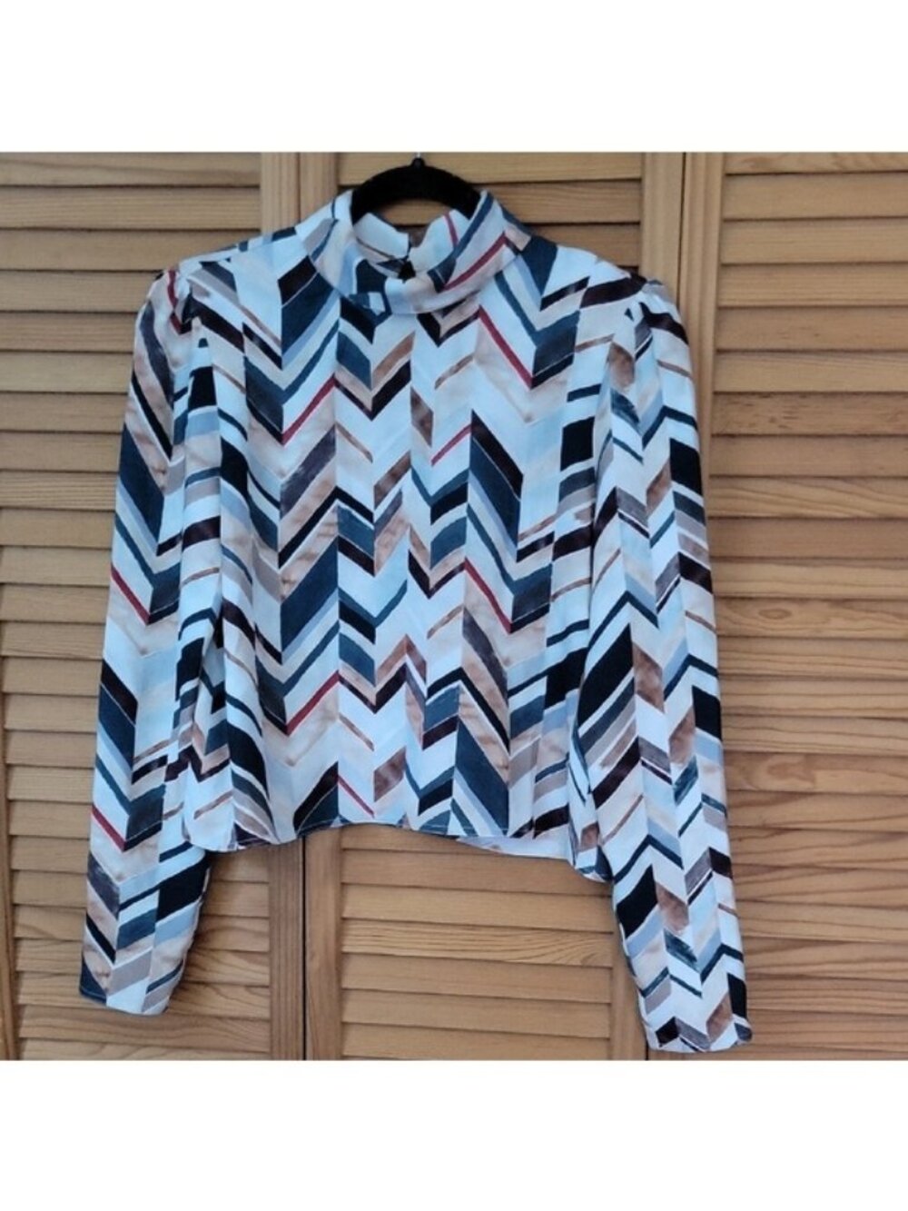 Babaton by Aritzia Chevron Print Mock Neck Long Sleeve Blouse Top Size Small S